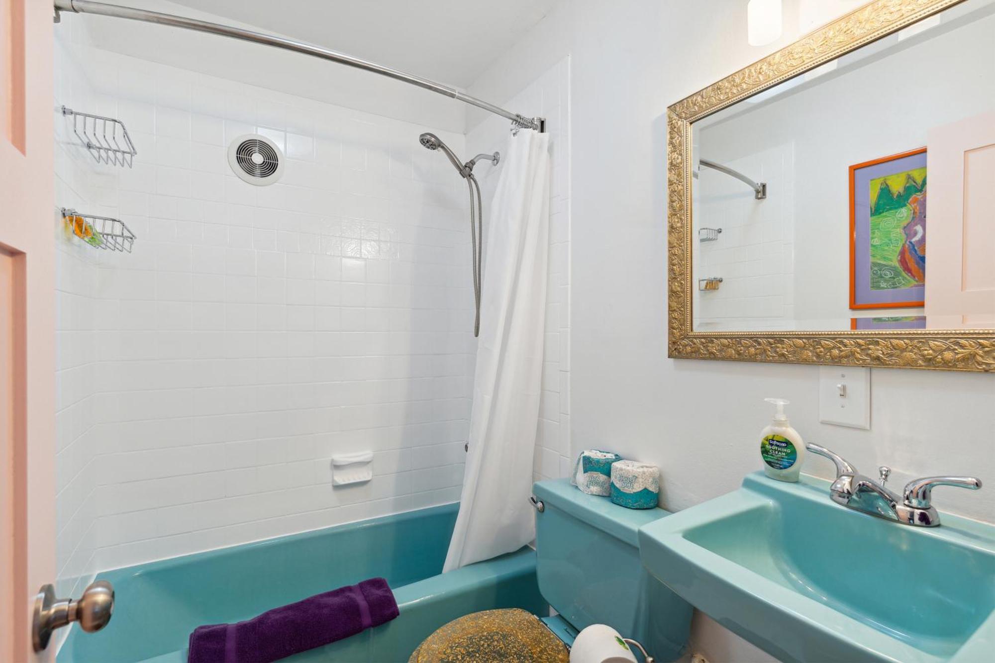 Ferienwohnung Folly Vacation Great Location, Vintage And Fun 120 Unit A Folly Beach Exterior foto