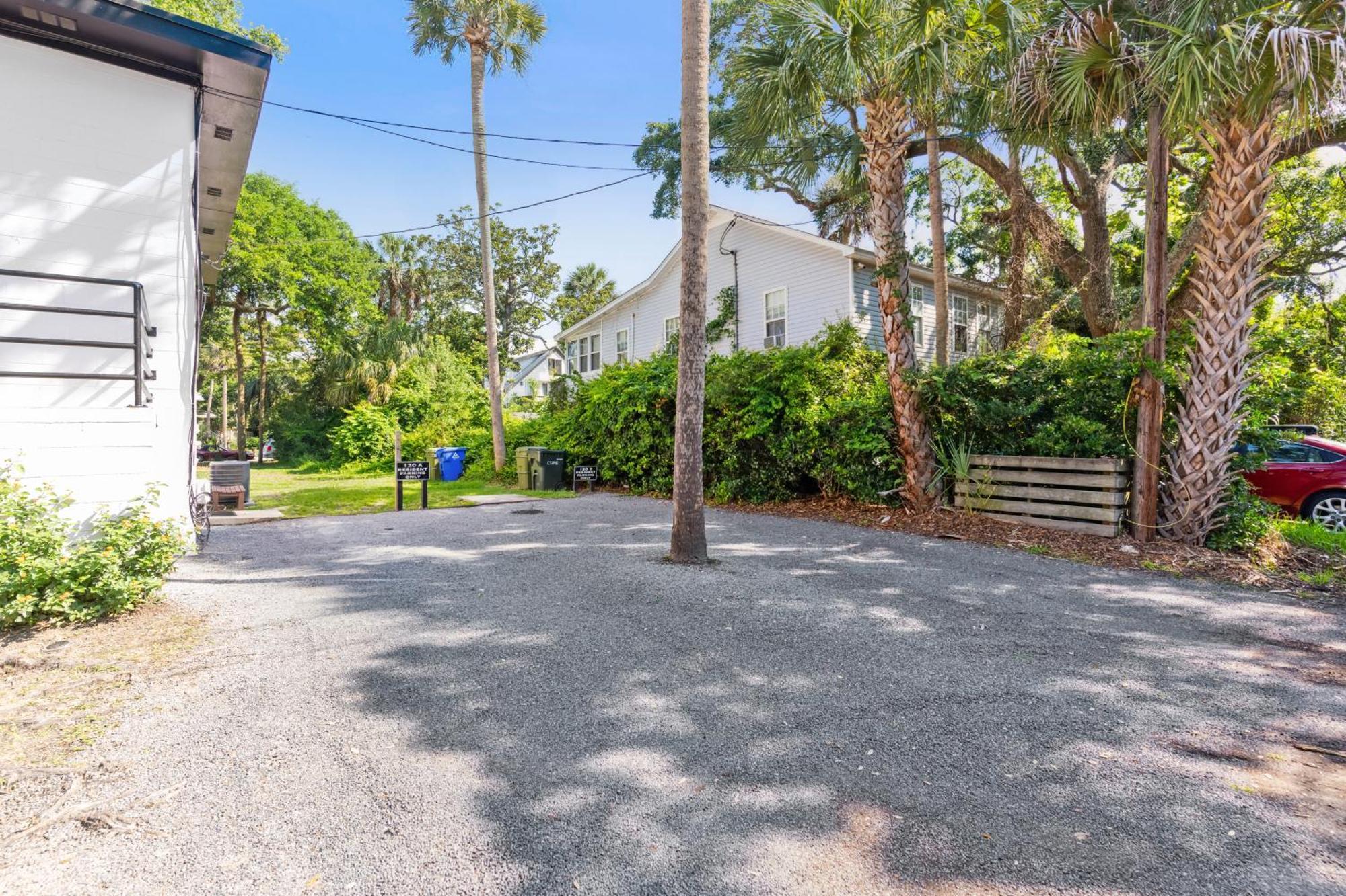 Ferienwohnung Folly Vacation Great Location, Vintage And Fun 120 Unit A Folly Beach Exterior foto